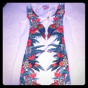 Romeo + Juliet Couture fitted white tropical dress